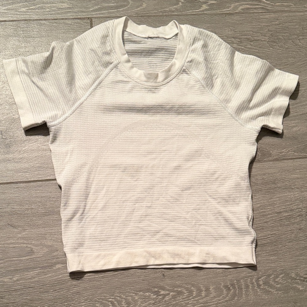 Lululemon athletica Swiftly tech cropped white short sleeve